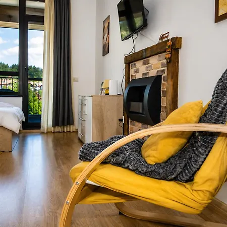 Apartment Edelweiss - Aspen Valley Raslog